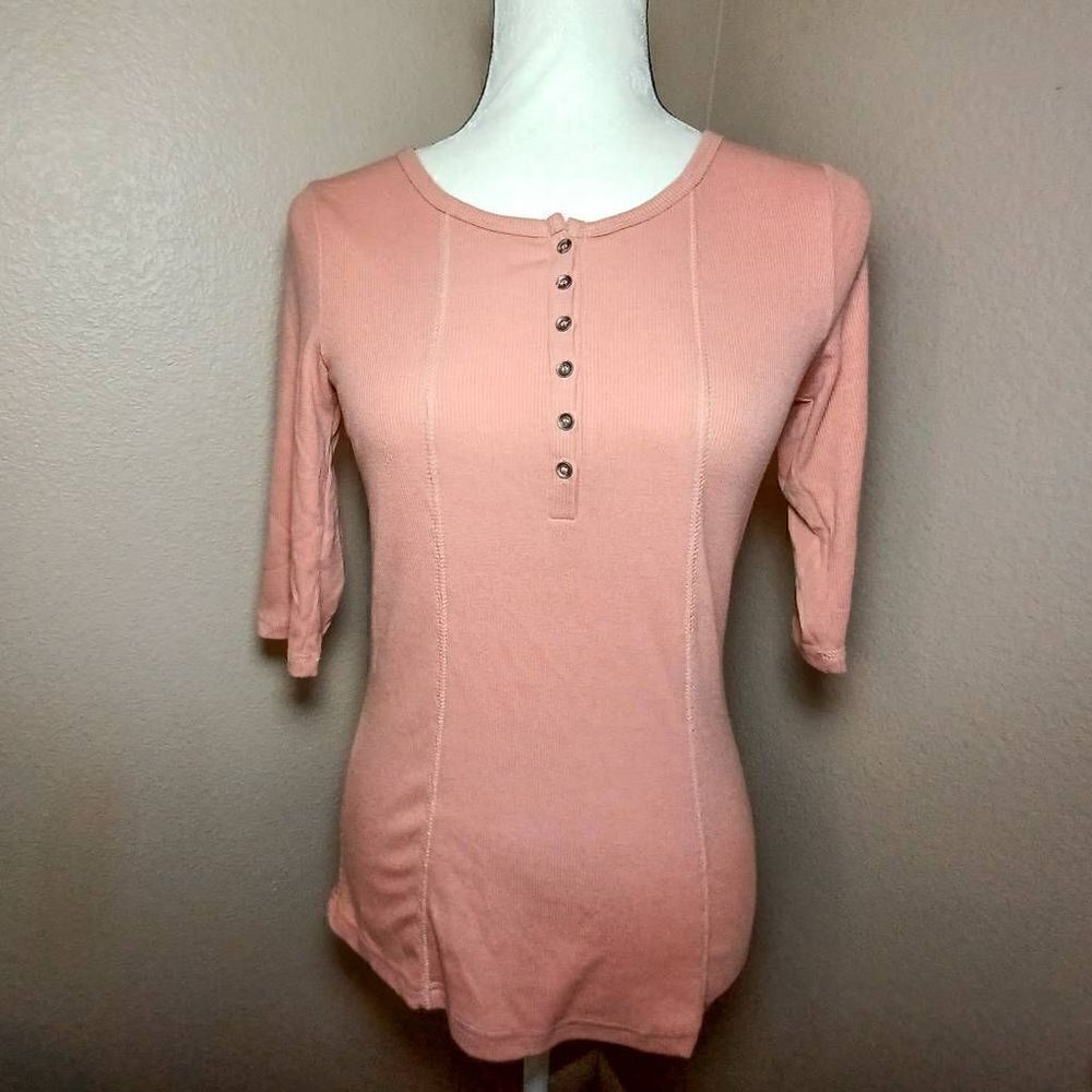 REGNA X Love Coated 3/4 Sleeve Henley Neck Slim-fit blouse Size M